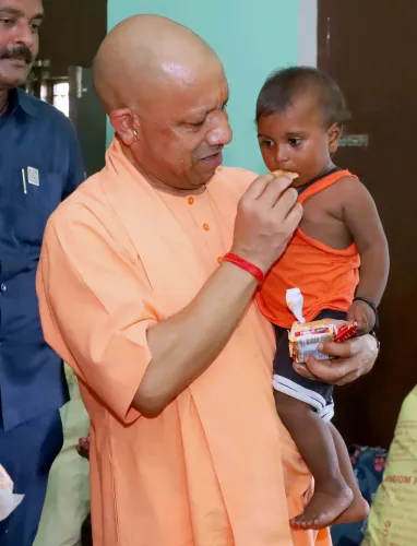 CM Yogi visits Kushinagar flood zones after Narayani River embankment breach