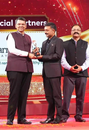 CMO Maharashtra Marks Zee 24 Taas Maharashtra Gaurav Awards