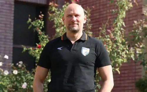 Coach Joakim Alexandersson Unveils Women's Football Lineup for Maldives Friendlies