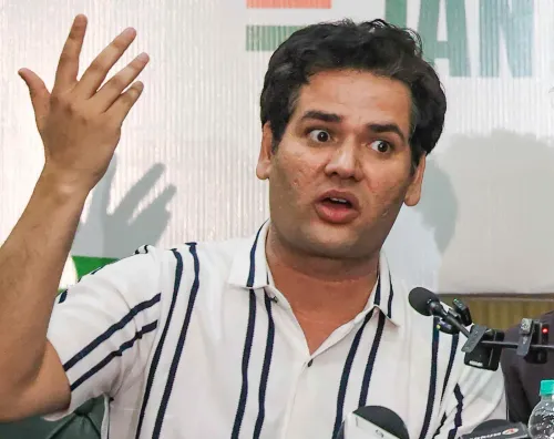 कॉकरोच जनता पार्टी ने प्रवक्ता विजेता दहिया को हटाया, बर्गर वाला वीडियो वायरल होने पर कार्रवाई