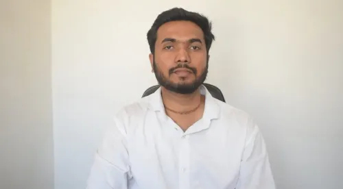 शहडोल के शुभम तिवारी ने कलर ब्लाइंडनेस को बनाया ताकत, PMFME योजना से 'ग्रेनॉक्सी' पहुँचा श्रीलंका-अमेरिका तक