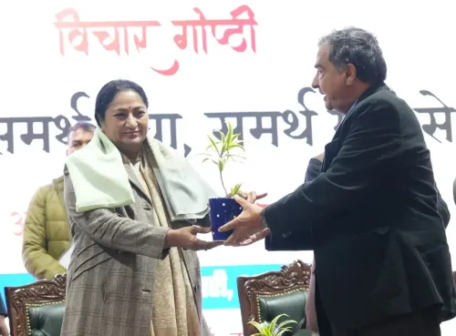 How is Delhi CM Rekha Gupta Committed to Connecting Youth with Skills?