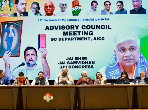 क्या कांग्रेस अध्यक्ष मल्लिकार्जुन खड़गे ने एससी सलाहकार परिषद की पहली बैठक में दलित आवाज को दबाने का आरोप लगाया?