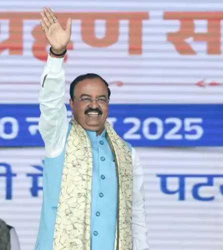 कांग्रेस बड़े पैमाने पर भ्रष्टाचार और तुष्टीकरण की राजनीति करने वाली पार्टी: केशव प्रसाद मौर्य