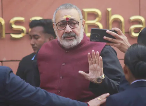 Is Congress Chief Echoing Pakistan's Statements? Giriraj Singh Criticizes Kharge Over Op Sindoor Comments