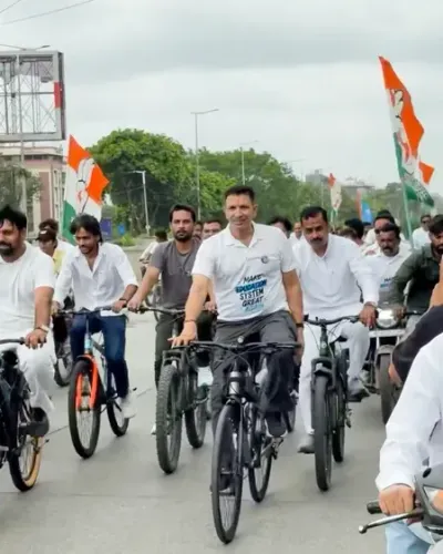 MP Congress cyclothon Indore to Bhopal: Patwari leads protest over NEET leaks, jobs
