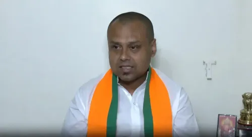 भाजपा नेता ने अधीर रंजन चौधरी को कांग्रेस में अपमानित किए जाने का आरोप लगाया, भाजपा में शामिल होने का दिया न्योता