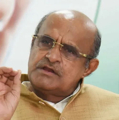 Will Congress Stand with the People of Bihar or the Shiv Sena?