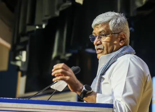 क्या कांग्रेस ने जीवन पर्यंत बांटने और तोड़ने की राजनीति की? गजेंद्र सिंह शेखावत ने एसआईआर पर दिया जवाब
