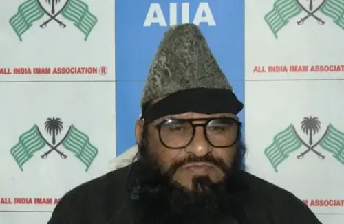 क्या कांग्रेस नेता दलवई का भगवद गीता पर बयान अनुचित है?