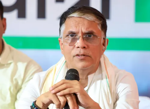क्या कांग्रेस नेता पवन खेड़ा की मुश्किलें बढ़ गई हैं?