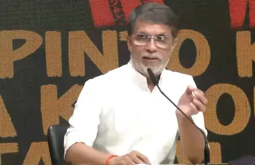 कांग्रेस सांसद पवन खेड़ा का बड़ा बयान: 'हम सत्ता परिवर्तन लाकर रहेंगे, दब्बू विपक्ष नहीं बनेंगे'