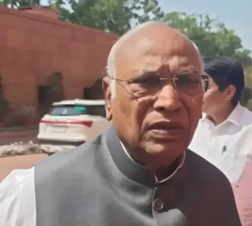 महिला आरक्षण पर संशोधन: कांग्रेस ने सरकार पर उठाए सवाल