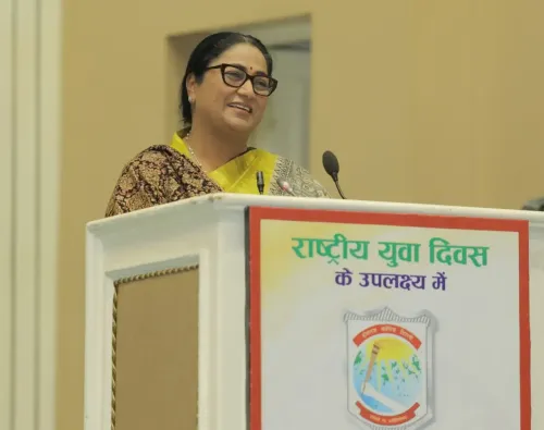 How Can Delhi CM Rekha Gupta Inspire the Youth to Control Technology?