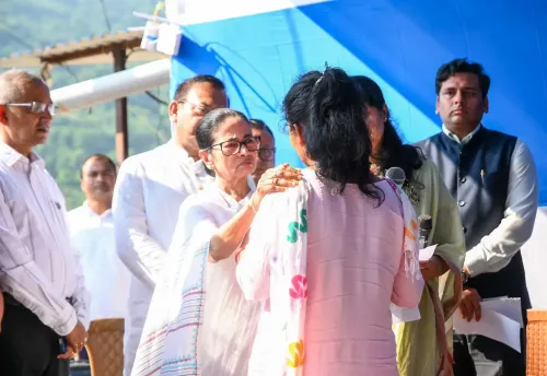 Why Was the Durga Puja Carnival Not Canceled Despite Flooding? Mamata Banerjee Explains