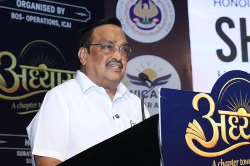 CR Paatil Meets CA Final Students at Surat Conference