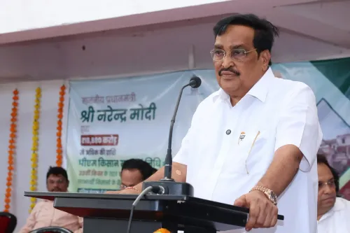 CR Paatil Witnesses PM-KISAN Disbursal of Rs 18,880 Cr