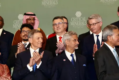 इजरायल ने क्रिटिकल मिनरल्स प्रस्ताव को दी मंजूरी, गिदोन सार बोले- 'AI और राष्ट्रीय सुरक्षा के लिए बड़ा फैसला'