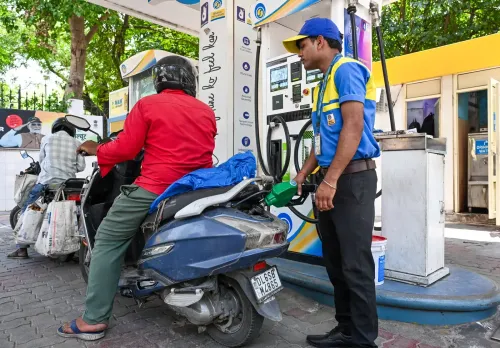 Crude oil prices surge past $115 after Houthi missile strike on Saudi refinery