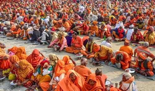 Cultural Festival at Maha Kumbh: Famous Artists Set to Perform from Feb 7 to 10