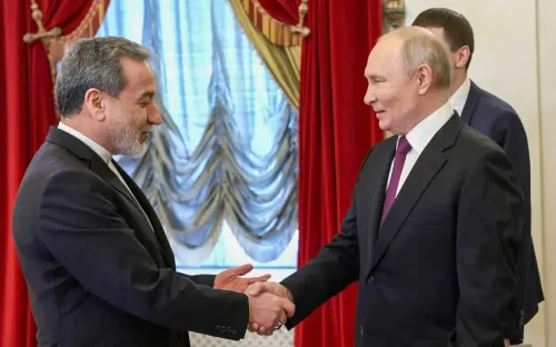 Putin meets Iranian Foreign Minister Araghchi in St. Petersburg