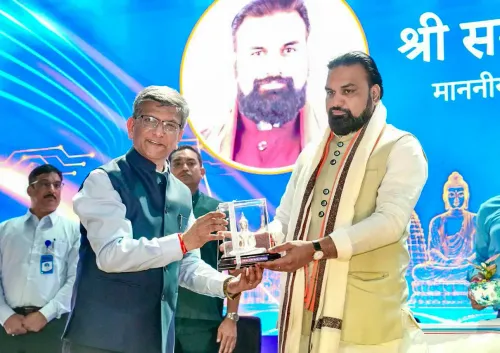 सम्राट चौधरी को SBI स्थापना दिवस पर स्मृति चिह्न भेंट