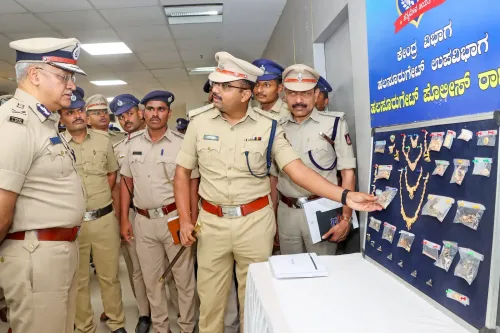 बेंगलुरु पुलिस आयुक्त की प्रॉपर्टी परेड — ज़ब्त वस्तुओं का निरीक्षण