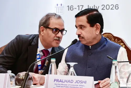 BIS महानिदेशक के साथ प्रह्लाद जोशी — BRICS मानकीकरण शिखर