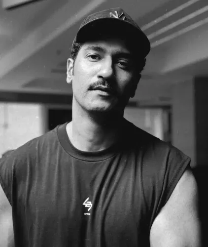 Is Daddy-to-be Vicky Kaushal Showcasing His Fitness Routine?