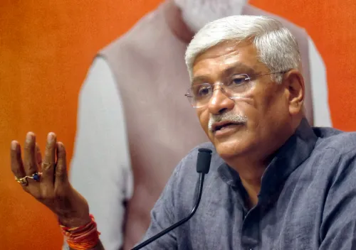 क्या दैनिक उपयोग की वस्तुओं में टैक्‍स कटौती को बचत उत्‍सव के रूप में मनाना चाहिए? - गजेंद्र सिंह शेखावत