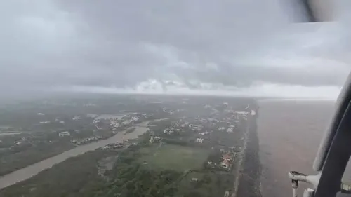 भारतीय तटरक्षक बल ने दमन, दादरा-नगर हवेली और दक्षिण गुजरात में बाढ़ के बीच 170 लोगों को बचाया