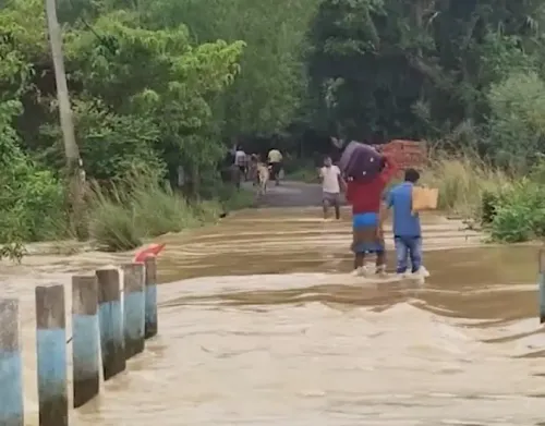 What is the Current Situation of Landslides in Darjeeling? Mamata Banerjee's Visit on Monday