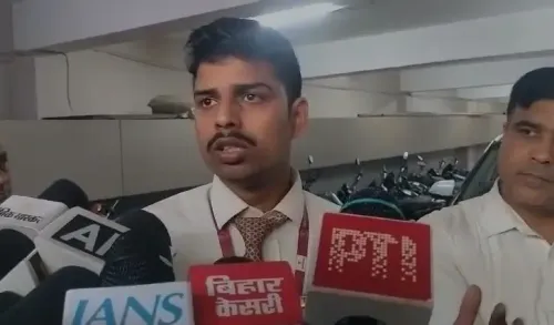 Daylight Robbery at Tanishq Showroom in Arrah, Bihar; Crores in Jewellery Stolen