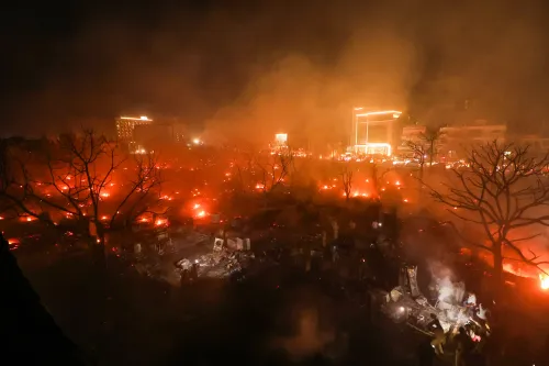 लखनऊ: आवासीय क्षेत्रों में आग लग गई