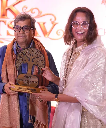 Celebrities Attend AKK Mahotsav 2026 in Mumbai