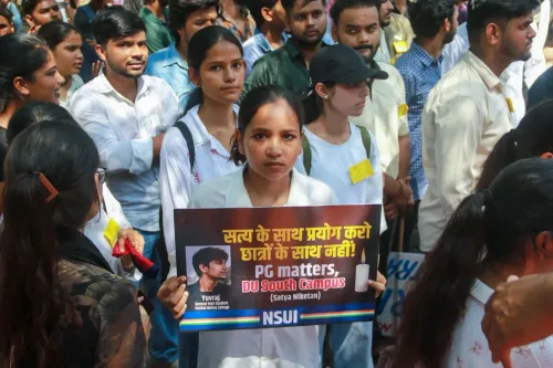 New Delhi: NSUI stages accountability march