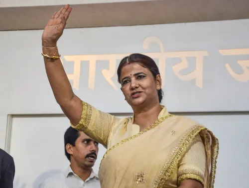 ऋतु जायसवाल ने पटना में BJP का दामन थामा