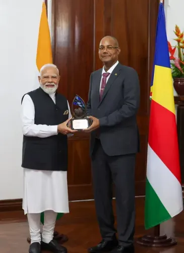 Modi receives Seychelles' top honour, dedicates award to climate-fighting nations