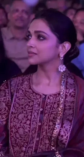 Deepika Padukone Spends Quality Time with Ranveer Singh's Family