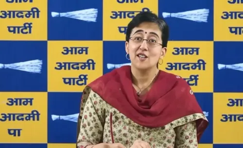 क्या 'आप' को डराने की हर कोशिश नाकाम होगी? : आतिशी