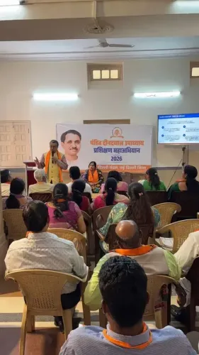 Delhi BJP Conducts Night Camps in 79 Mandals for Training