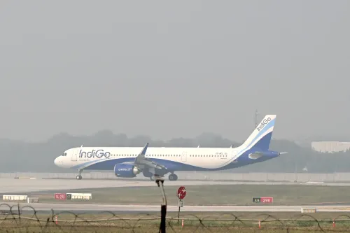 IndiGo flight 6E04 returns to Heathrow after smoke detected on Boeing 787-9