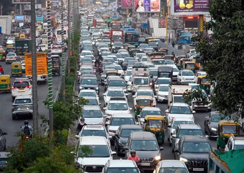 Is Delhi Choked? Festive Rush Causes Traffic Woes on Dhanteras Eve
