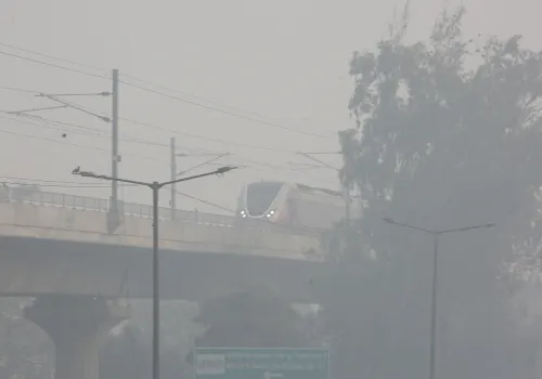 Why Does Delhi Face AQI Levels Above 450?