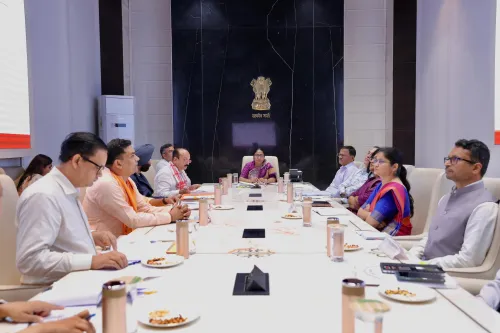 Has Delhi CM Approved a Free Laptop Scheme for 1,200 Top Govt School Students?