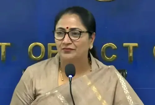Is Delhi CM Rekha Gupta's 20-Day Cleanliness Drive the Change We Need?