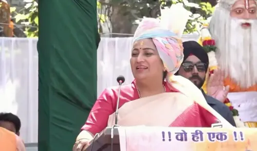 Did Delhi CM Rekha Gupta Really Donate Rs 1 Lakh for the Valmiki Temple Renovation?
