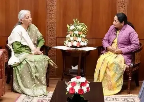 Did Delhi CM sign MoU with RBI for loans and borrowings?