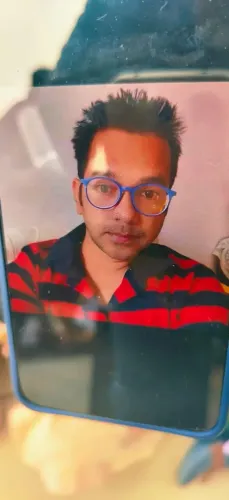 Why Did a Delhi Court Staffer Die by Suicide?