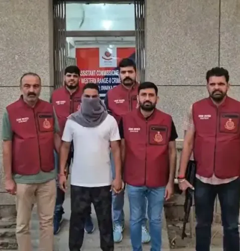 क्या दिल्ली क्राइम ब्रांच ने ड्रग सिंडिकेट के दो सदस्यों को गिरफ्तार कर 10 करोड़ रुपए की हेरोइन बरामद की?